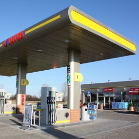 Lotos Koszwały, road S7, Poland